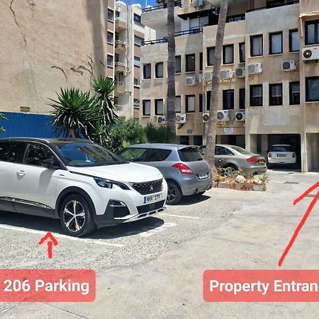 Lazaros Centre Apartment Larnaca Dış mekan fotoğraf