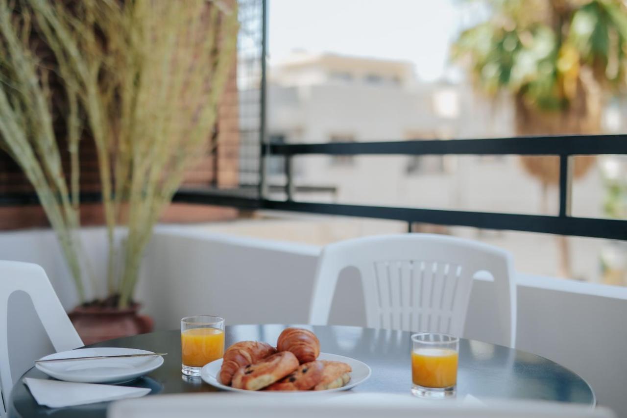Lazaros Centre Apartment Larnaca Dış mekan fotoğraf