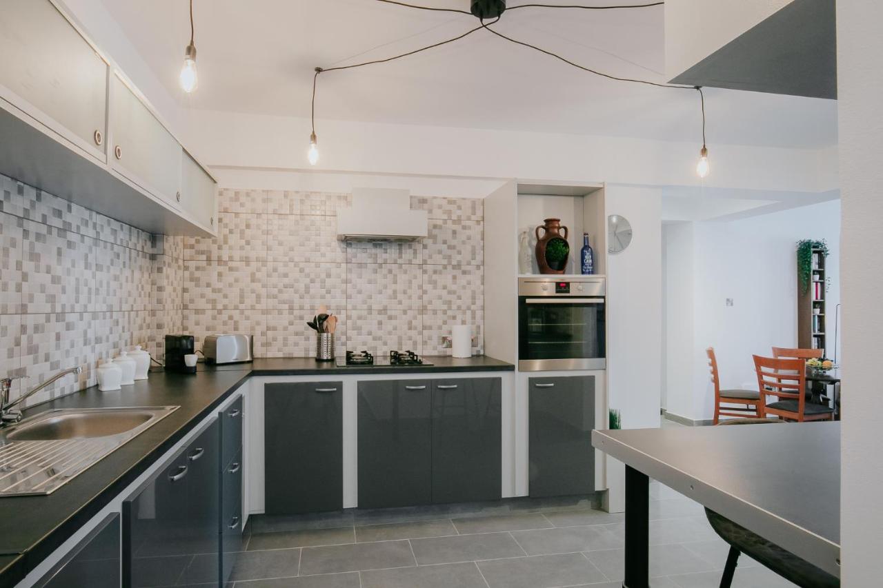 Lazaros Centre Apartment Larnaca Dış mekan fotoğraf